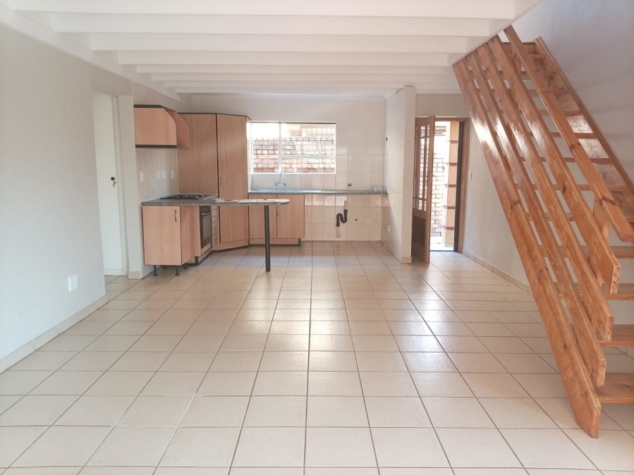 3 Bedroom Property for Sale in Glen Marais Gauteng