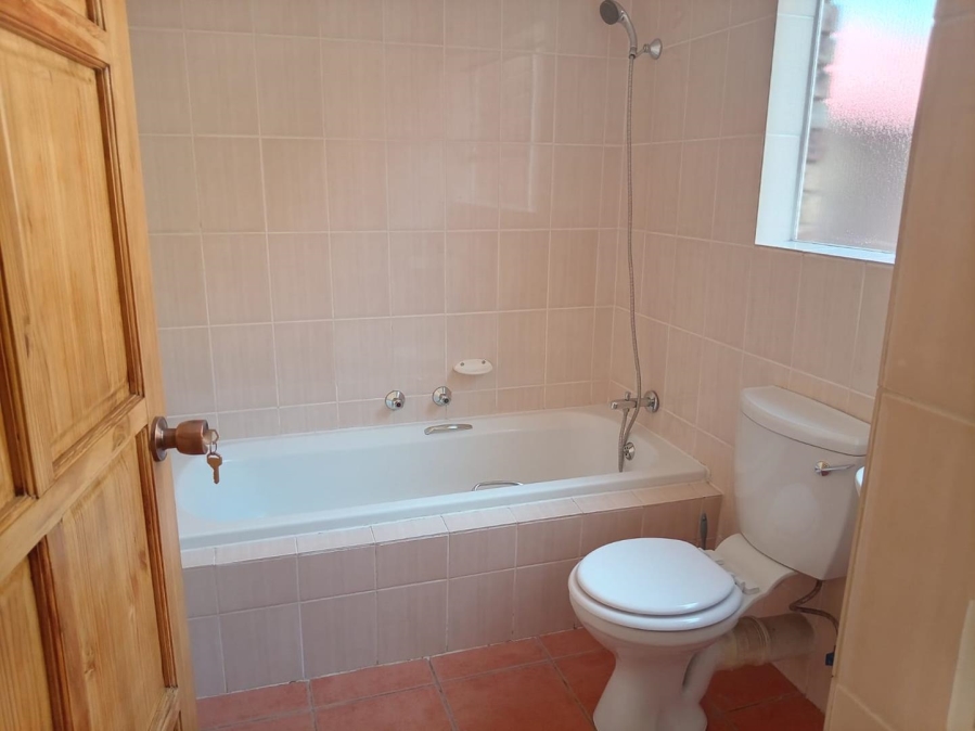 3 Bedroom Property for Sale in Glen Marais Gauteng