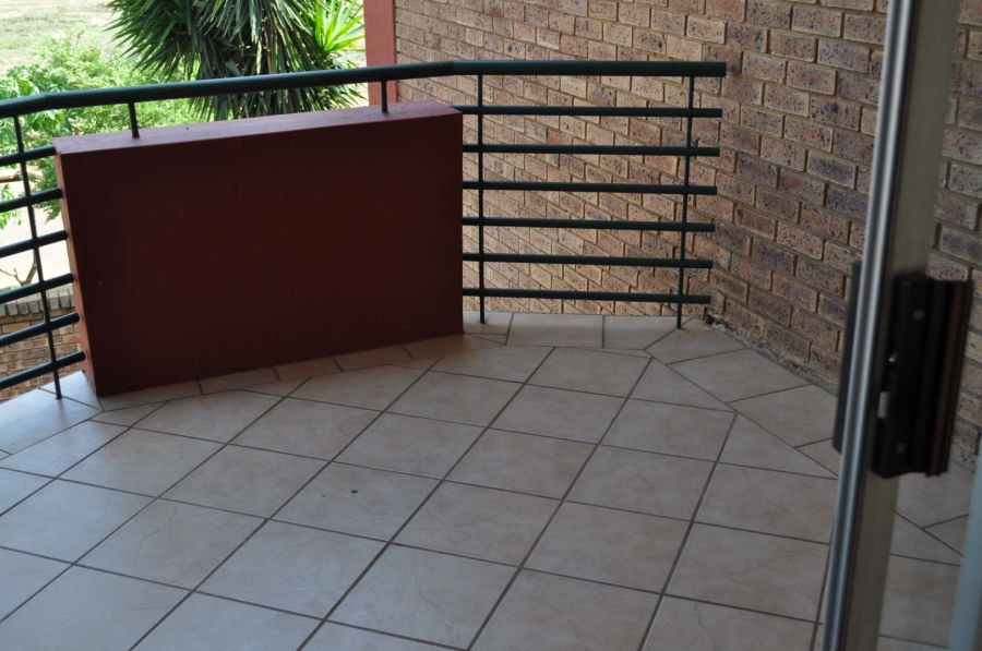 2 Bedroom Property for Sale in Moreleta Park Gauteng