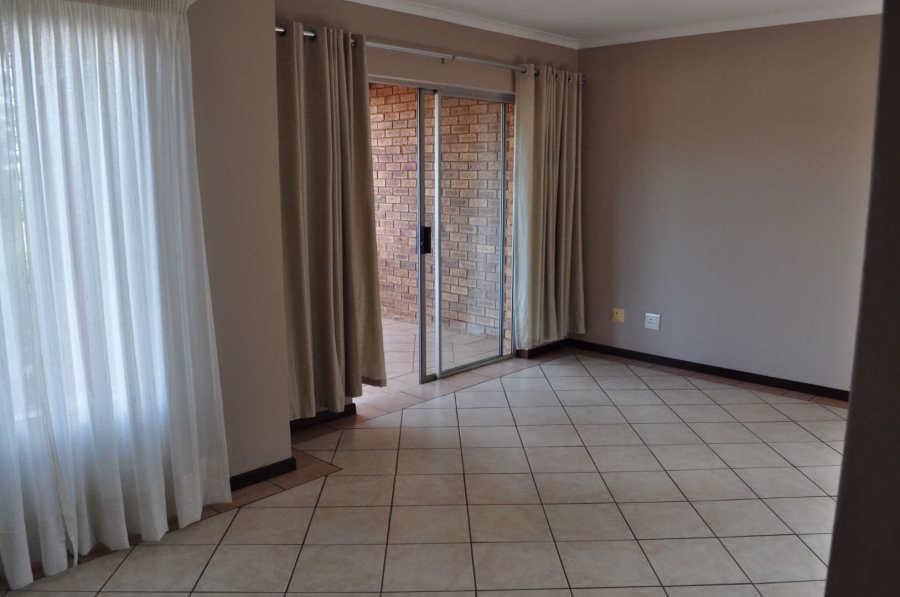 2 Bedroom Property for Sale in Moreleta Park Gauteng