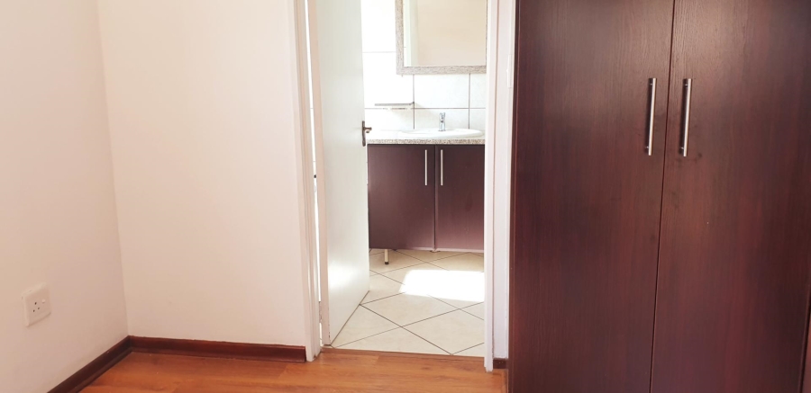2 Bedroom Property for Sale in Meyersdal Gauteng