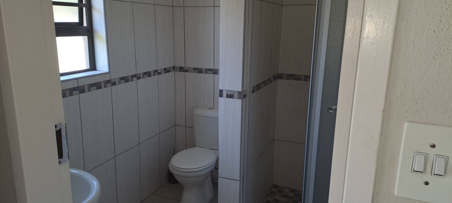 3 Bedroom Property for Sale in Brackenhurst Gauteng