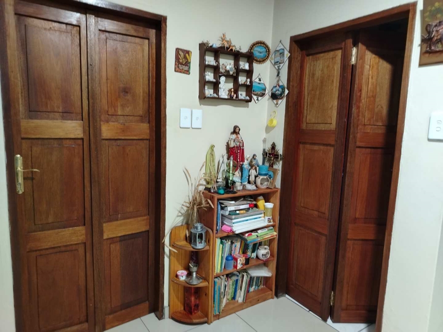 4 Bedroom Property for Sale in Wychwood Gauteng