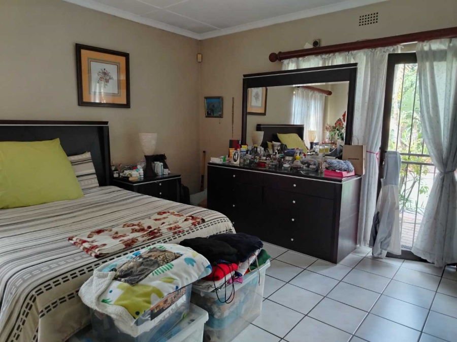 4 Bedroom Property for Sale in Wychwood Gauteng