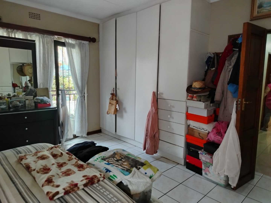 4 Bedroom Property for Sale in Wychwood Gauteng