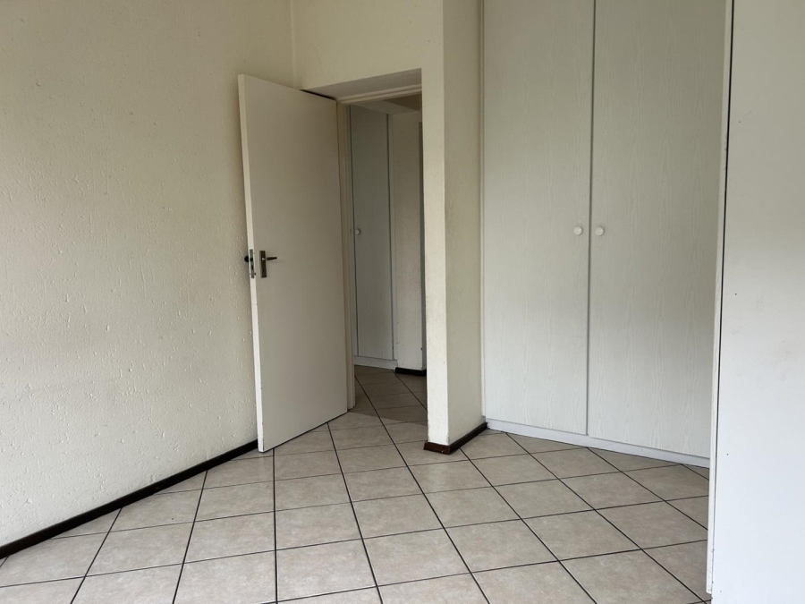 To Let 2 Bedroom Property for Rent in Brentwood Gauteng