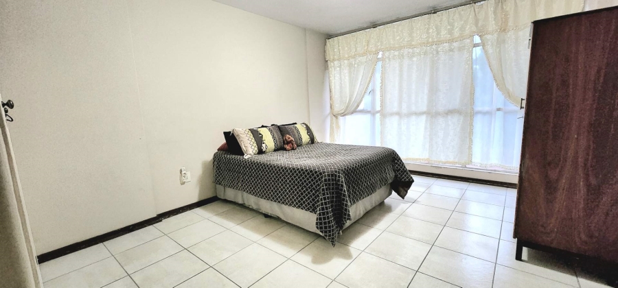 2 Bedroom Property for Sale in Denlee Gauteng