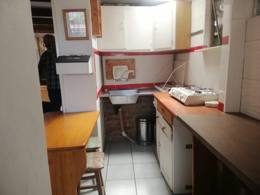 6 Bedroom Property for Sale in Suideroord Gauteng