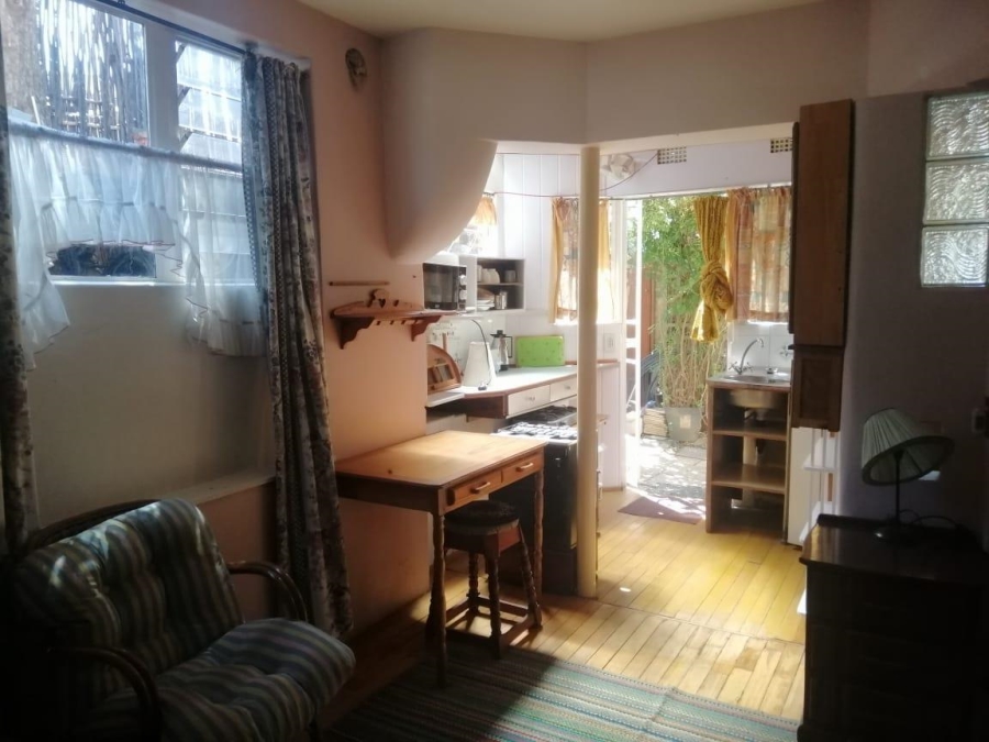6 Bedroom Property for Sale in Suideroord Gauteng