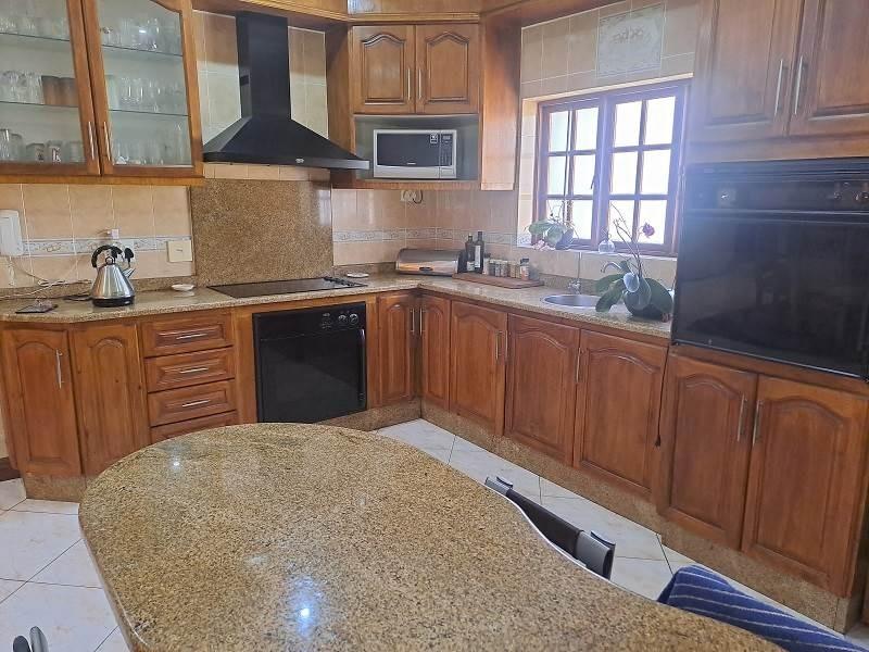4 Bedroom Property for Sale in Linmeyer Gauteng