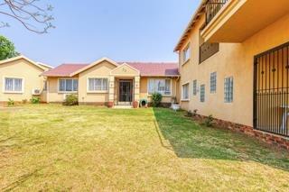 5 Bedroom Property for Sale in Elandspark Gauteng