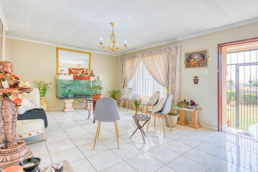 5 Bedroom Property for Sale in Elandspark Gauteng