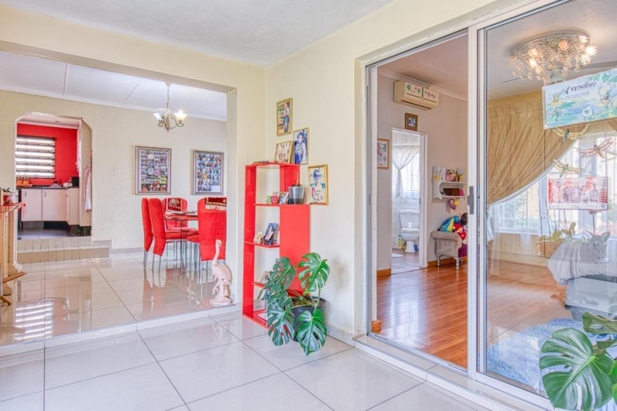 5 Bedroom Property for Sale in Elandspark Gauteng