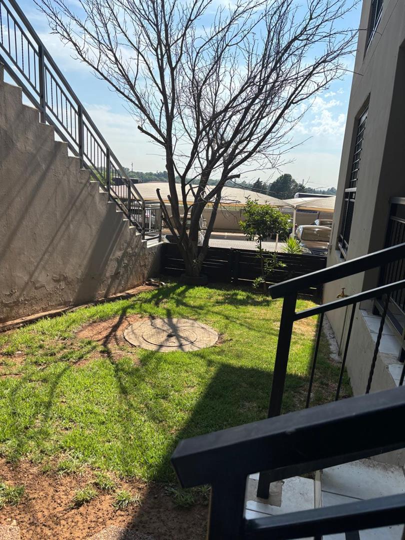 2 Bedroom Property for Sale in Meyersdal Gauteng