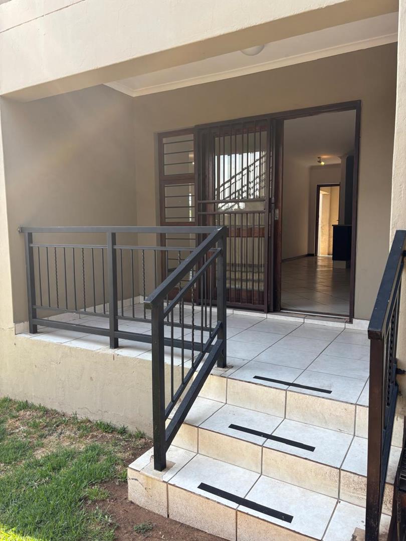 2 Bedroom Property for Sale in Meyersdal Gauteng