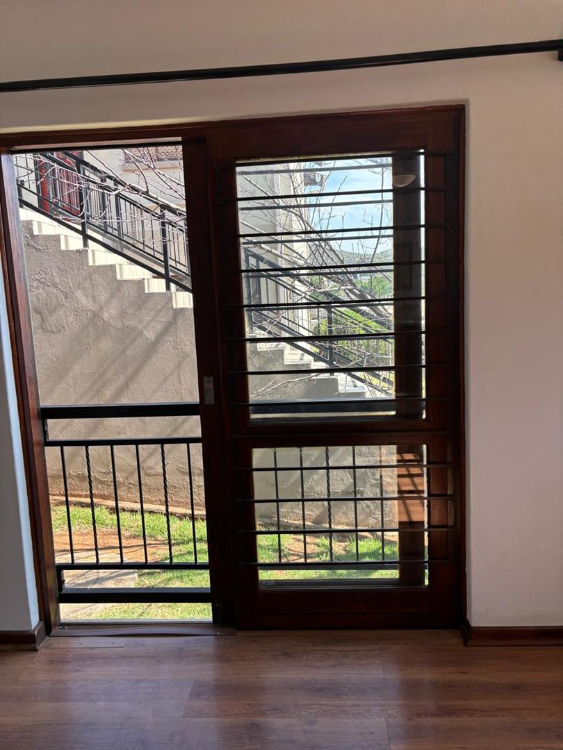 2 Bedroom Property for Sale in Meyersdal Gauteng