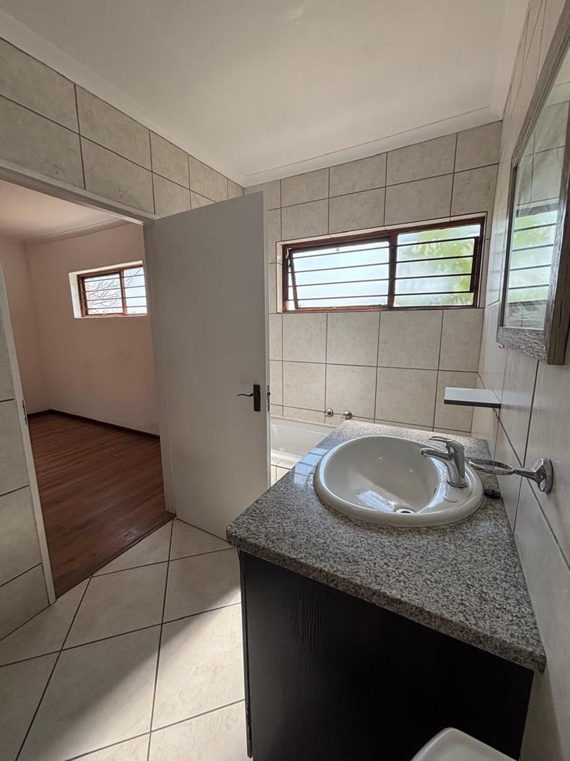 2 Bedroom Property for Sale in Meyersdal Gauteng