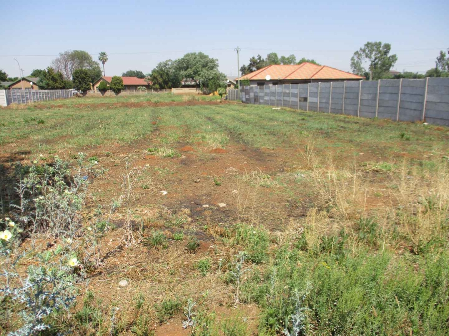 0 Bedroom Property for Sale in Kookrus Gauteng