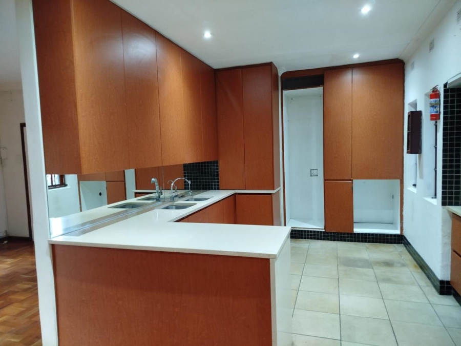 To Let 0 Bedroom Property for Rent in Robindale Gauteng