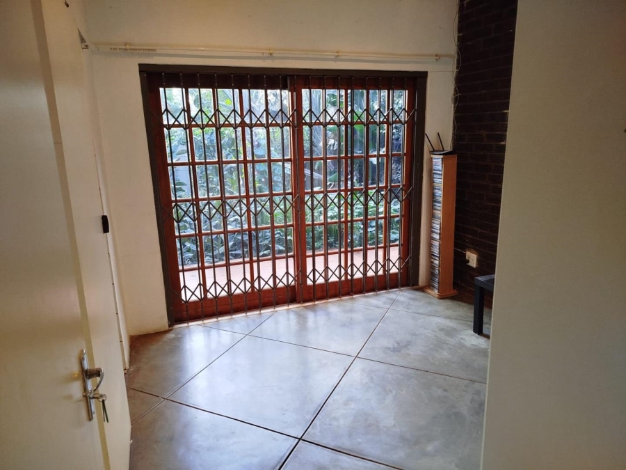 To Let 0 Bedroom Property for Rent in Robindale Gauteng