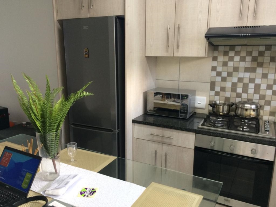 To Let 2 Bedroom Property for Rent in Ferndale Gauteng