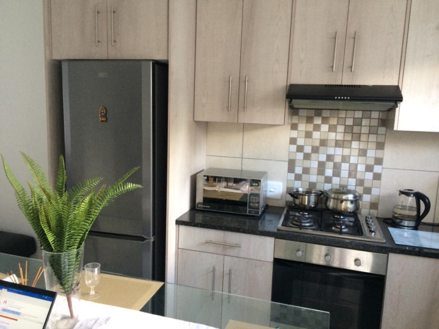 To Let 2 Bedroom Property for Rent in Ferndale Gauteng