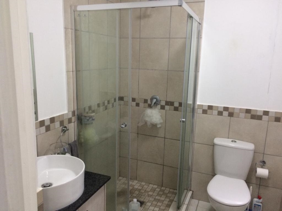 To Let 2 Bedroom Property for Rent in Ferndale Gauteng
