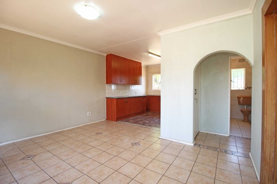 2 Bedroom Property for Sale in Greenhills Gauteng
