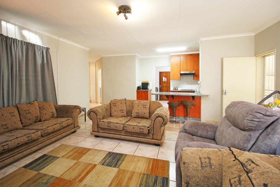3 Bedroom Property for Sale in Greenhills Gauteng