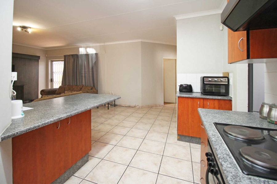 3 Bedroom Property for Sale in Greenhills Gauteng