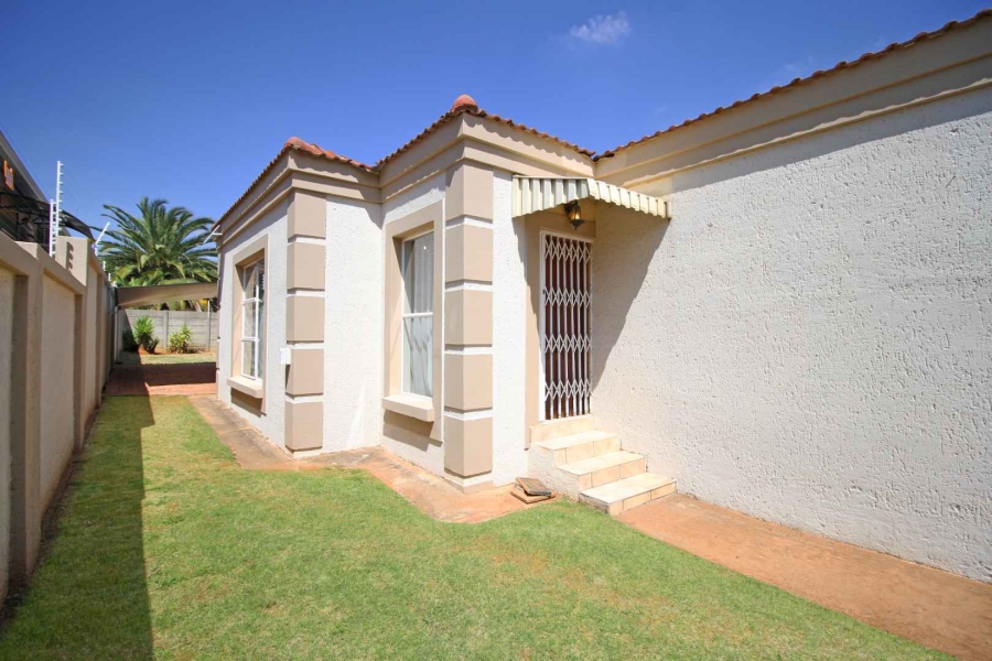 3 Bedroom Property for Sale in Greenhills Gauteng