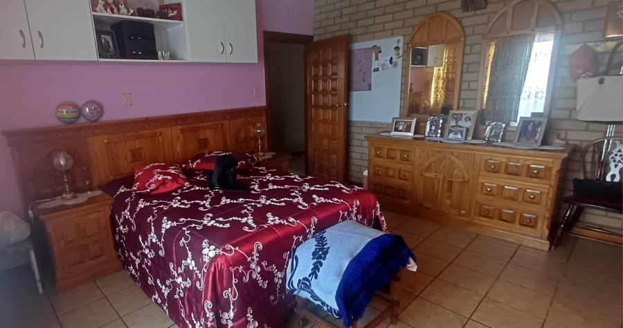 5 Bedroom Property for Sale in Winchester Hills Gauteng