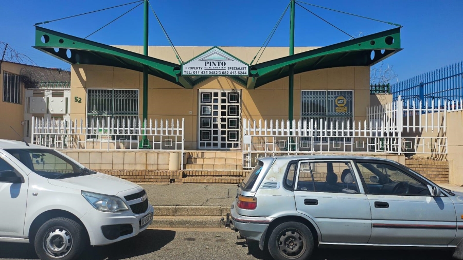 1 Bedroom Property for Sale in Regents Park Gauteng
