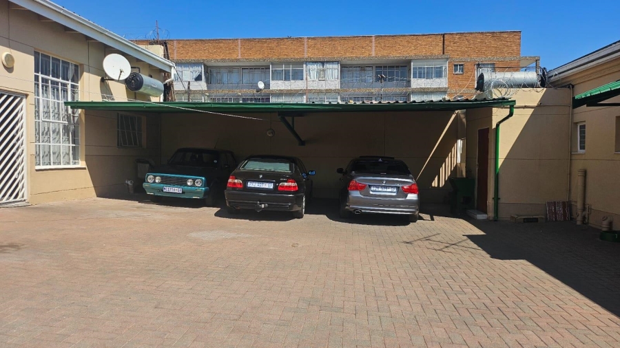 1 Bedroom Property for Sale in Regents Park Gauteng