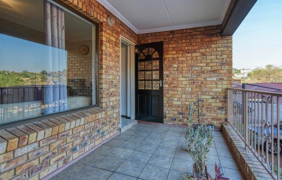 2 Bedroom Property for Sale in Winchester Hills Gauteng
