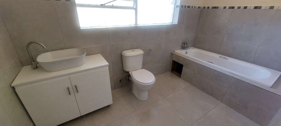 To Let 3 Bedroom Property for Rent in Mayberry Park Gauteng