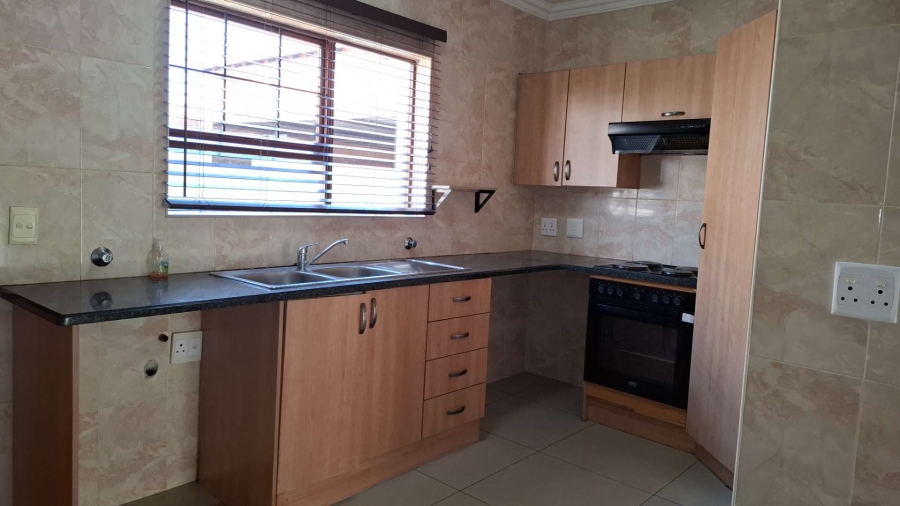 To Let 3 Bedroom Property for Rent in Albertsdal Gauteng
