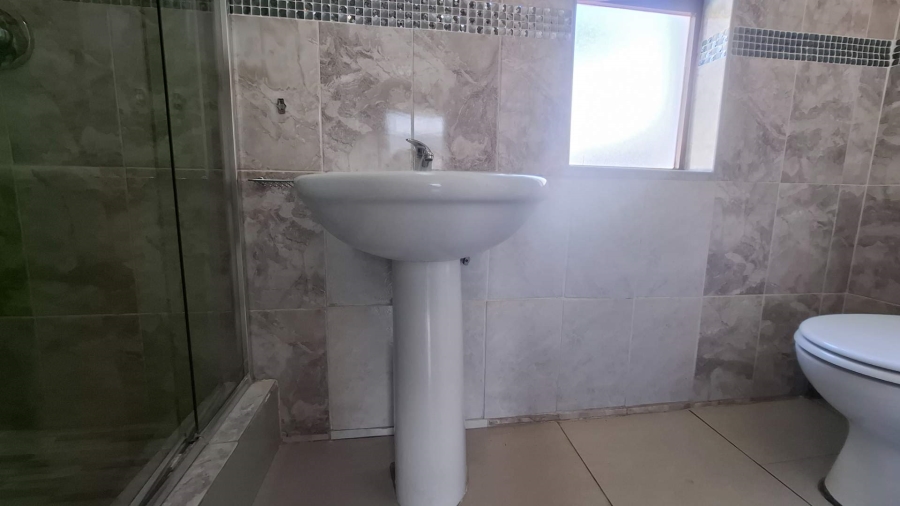 To Let 3 Bedroom Property for Rent in Albertsdal Gauteng