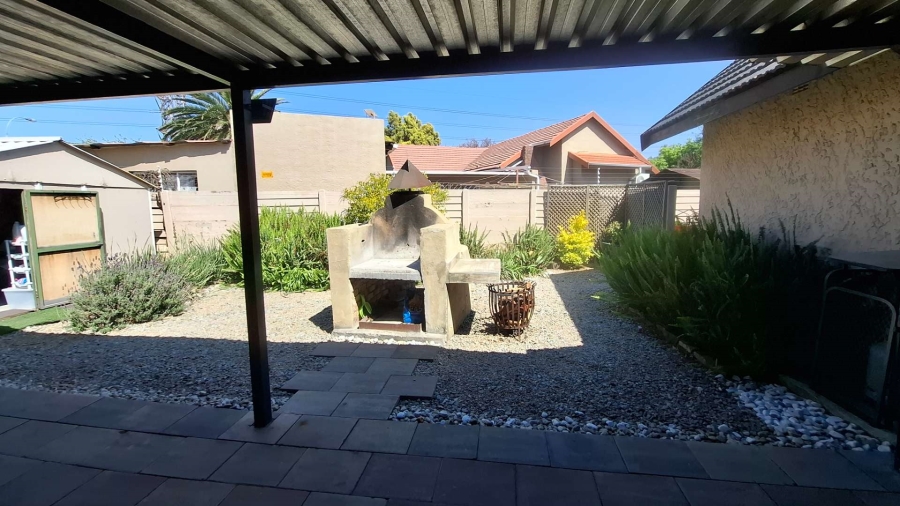 3 Bedroom Property for Sale in Randhart Gauteng
