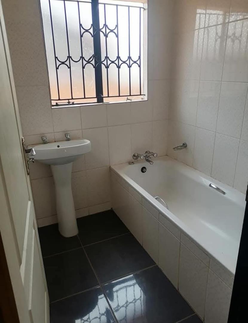 To Let 3 Bedroom Property for Rent in Soshanguve VV Gauteng