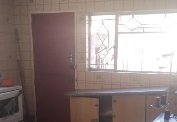 5 Bedroom Property for Sale in Bezuidenhout Valley Gauteng