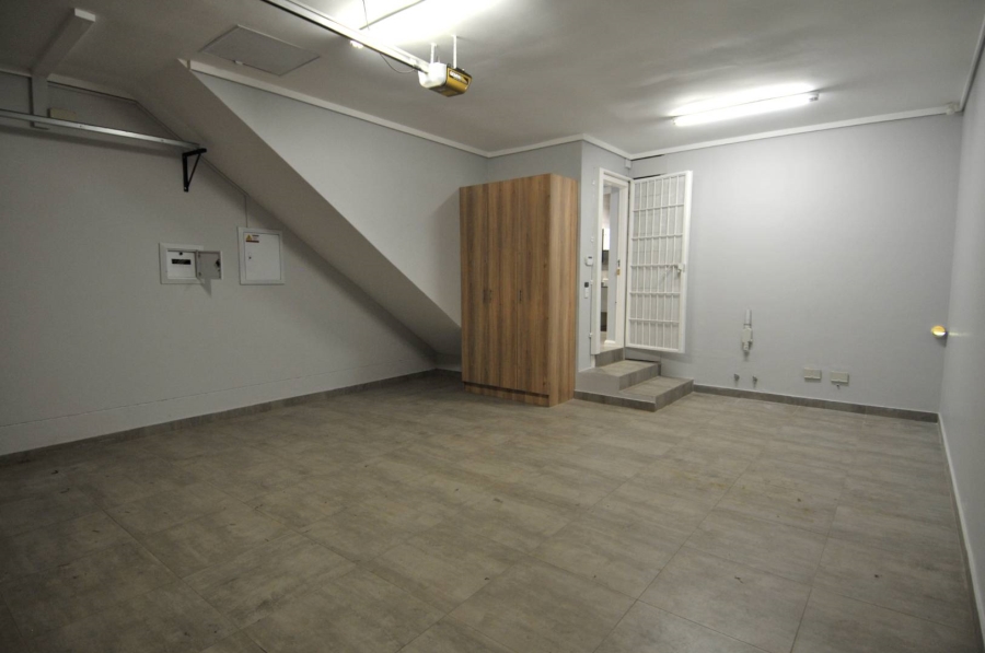 To Let 3 Bedroom Property for Rent in Hazelwood Gauteng