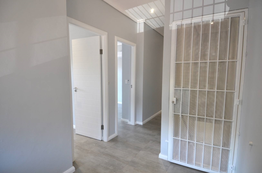 To Let 3 Bedroom Property for Rent in Hazelwood Gauteng