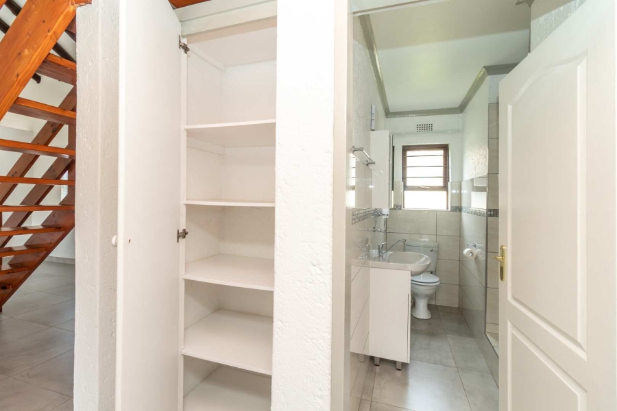 2 Bedroom Property for Sale in Paulshof Gauteng
