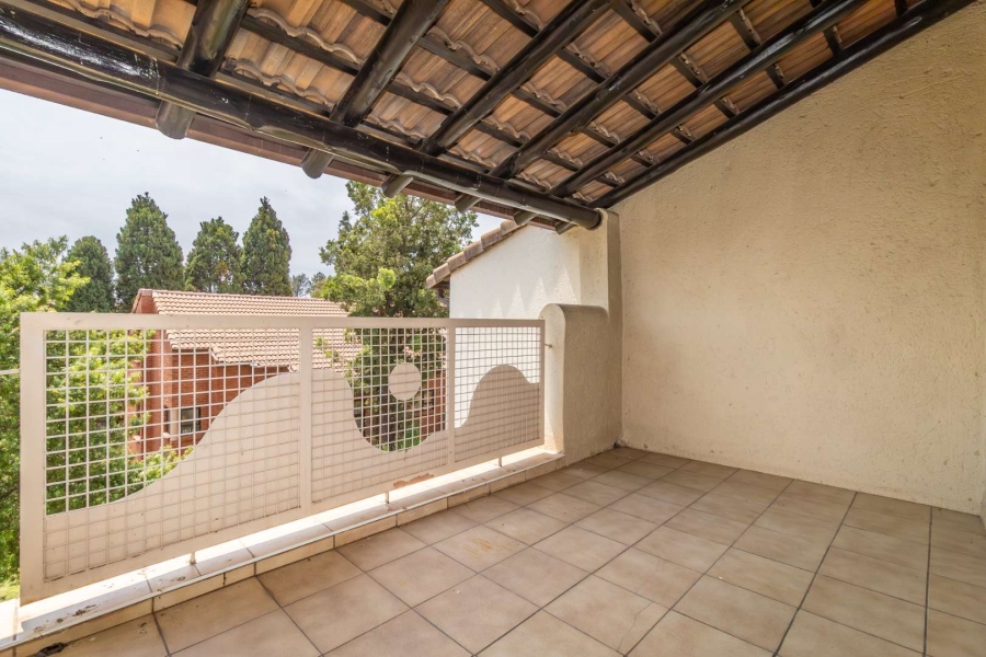 2 Bedroom Property for Sale in Paulshof Gauteng