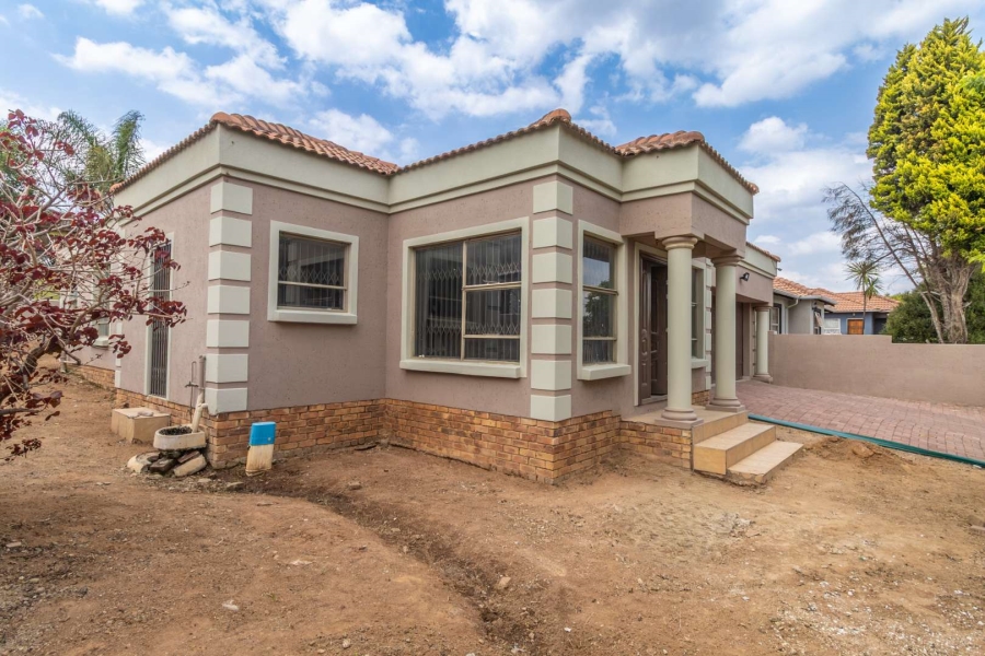 3 Bedroom Property for Sale in Cosmo City Gauteng