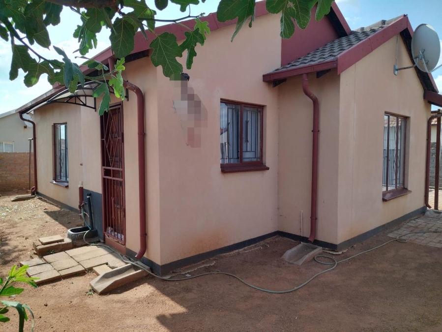 3 Bedroom Property for Sale in Nkwe Estate Gauteng