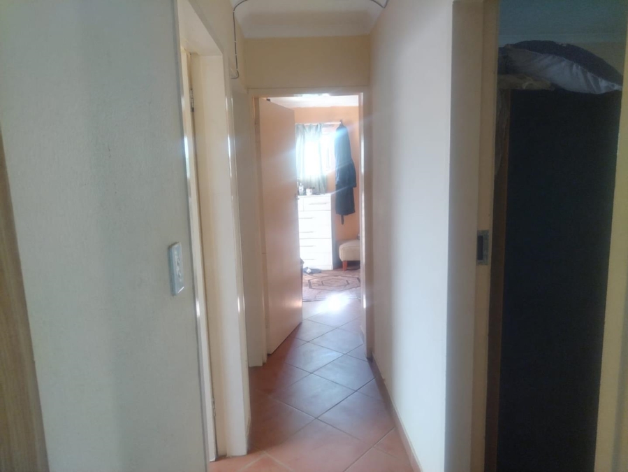 3 Bedroom Property for Sale in Nkwe Estate Gauteng