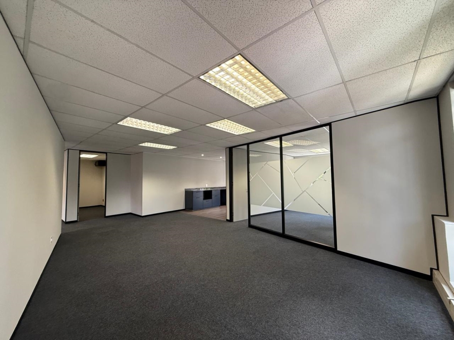 To Let commercial Property for Rent in Atholl Gauteng