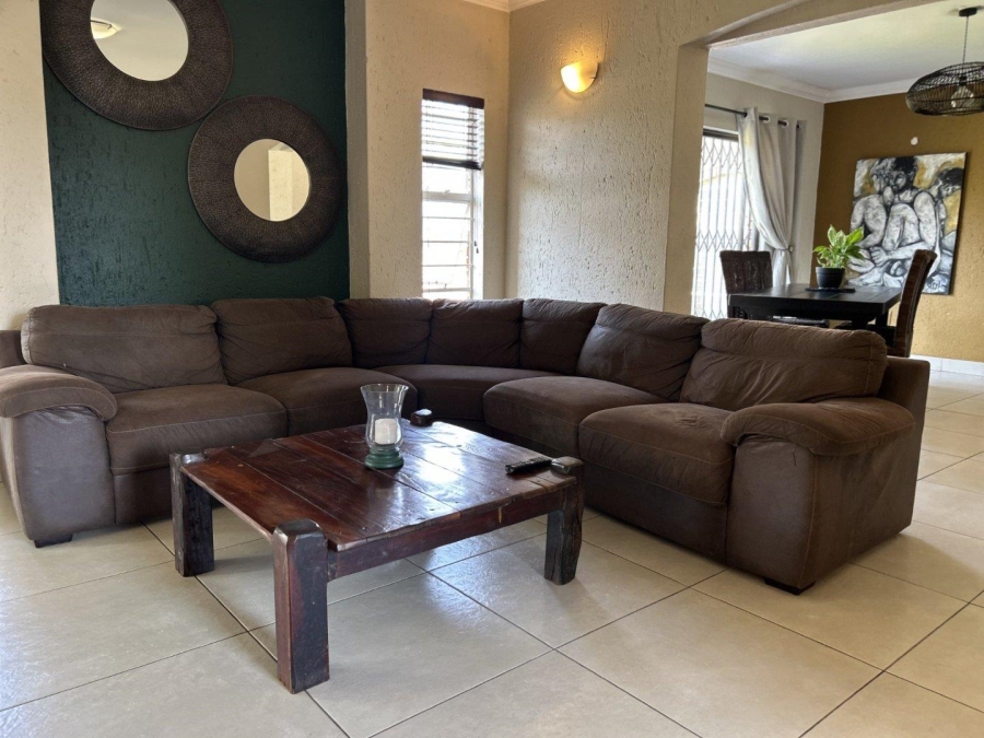 To Let 3 Bedroom Property for Rent in Ravenswood Gauteng